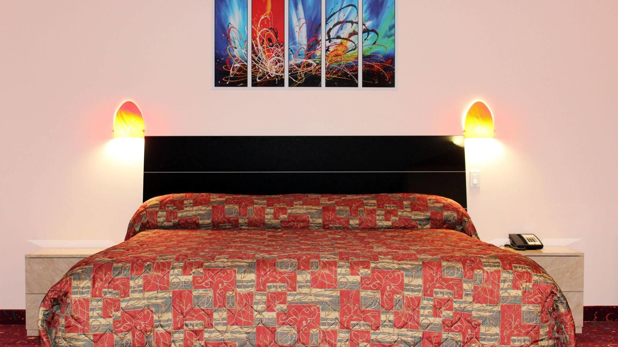 Crystal Star Inn Edmonton Airport With Free Shuttle To And From Airport Ледук Экстерьер фото